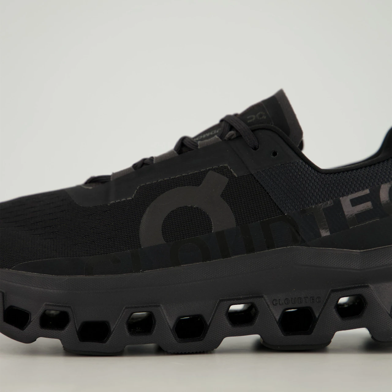 ON CLOUDMONSTER – Bild 4